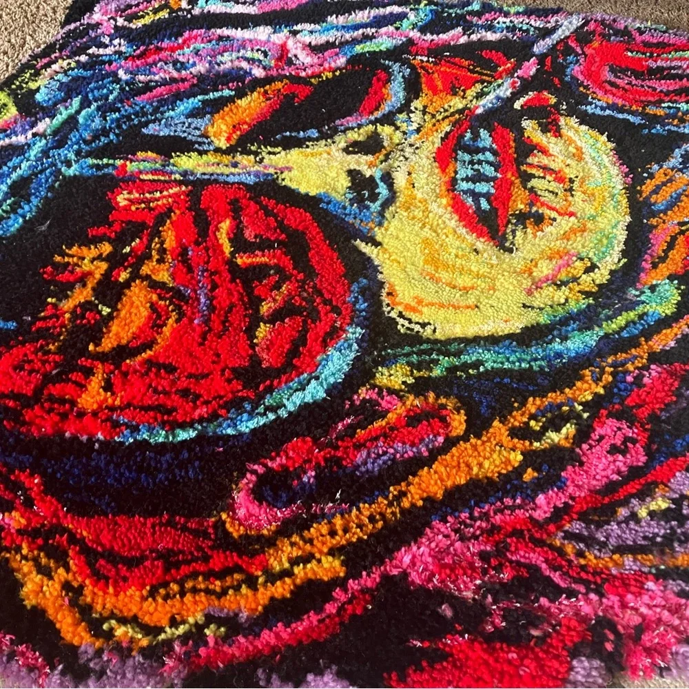 I DESIGN AND GIFT CUSTOM RUGS